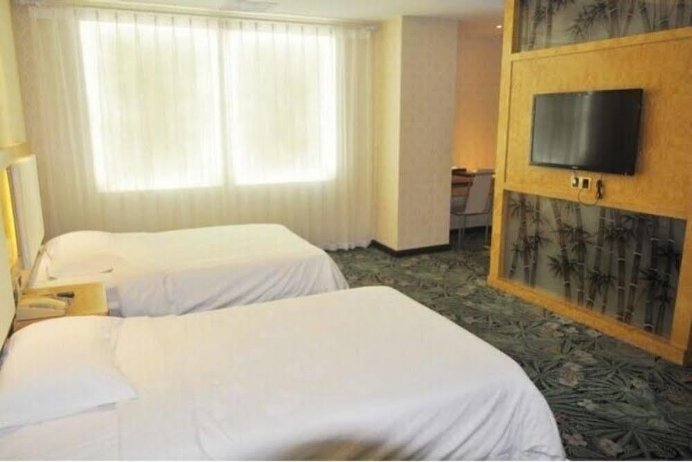June Hotel Changchun Exterior foto